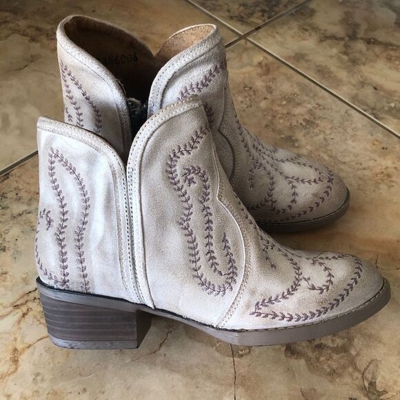 Sterling River leather short boots 7.5 distressed - Picture 3 of 13